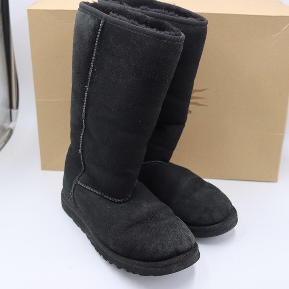Ugg Australia Kids Classic Tall Black Winter Boots 5 - Picture 1 of 16